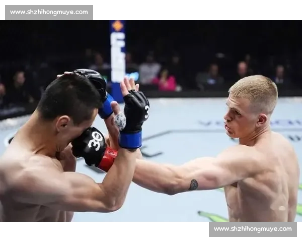 前蝇量级冠军弗朗斯遭重拳 KO,职业生涯遭遇重创 前蝇量级冠军弗朗斯遭重拳 KO,职业生涯遭遇重创