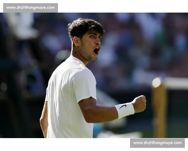 弗格尼尼温网谢幕战泪别网坛 阿尔卡拉斯暖心赠球衣圆爱子珍藏梦