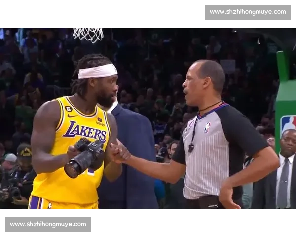 贝弗利怒批总决赛遇冷:詹杜库缺席暴露联盟 星荒重症 贝弗利怒批总决赛遇冷:詹杜库缺席暴露联盟 星荒重症