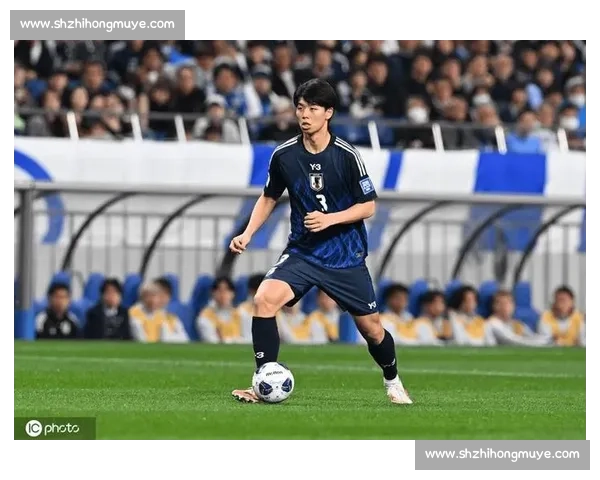 高井幸大回应热刺转会传闻:俱乐部要求封口,离队倒计时开启